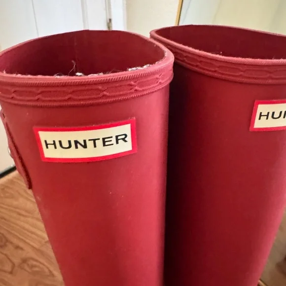 Like New Hunter Red Women's Winter & Rain Boots - Picture 2 of 6